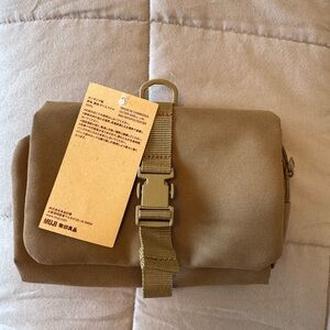 Muji Hanging Toiletry Bag With Detachable Pouch - Beige
